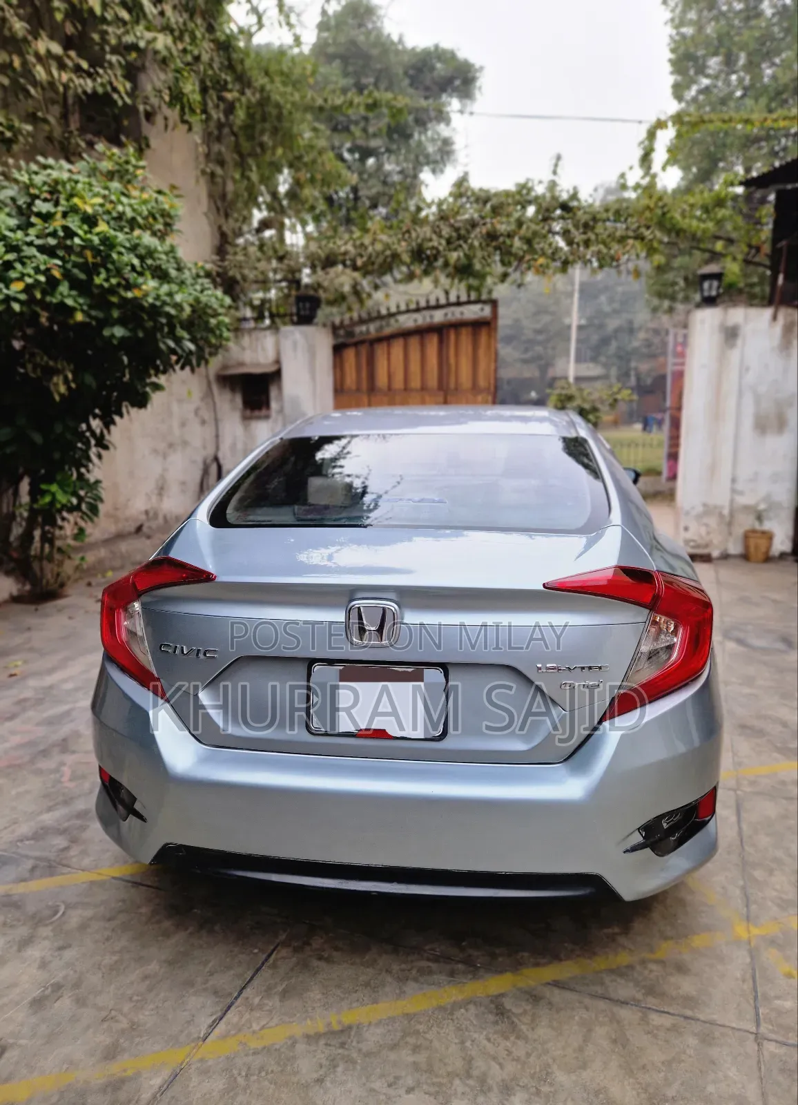 Honda Civic EX 4dr Sedan (2.0L 4cyl) 2017 Silver