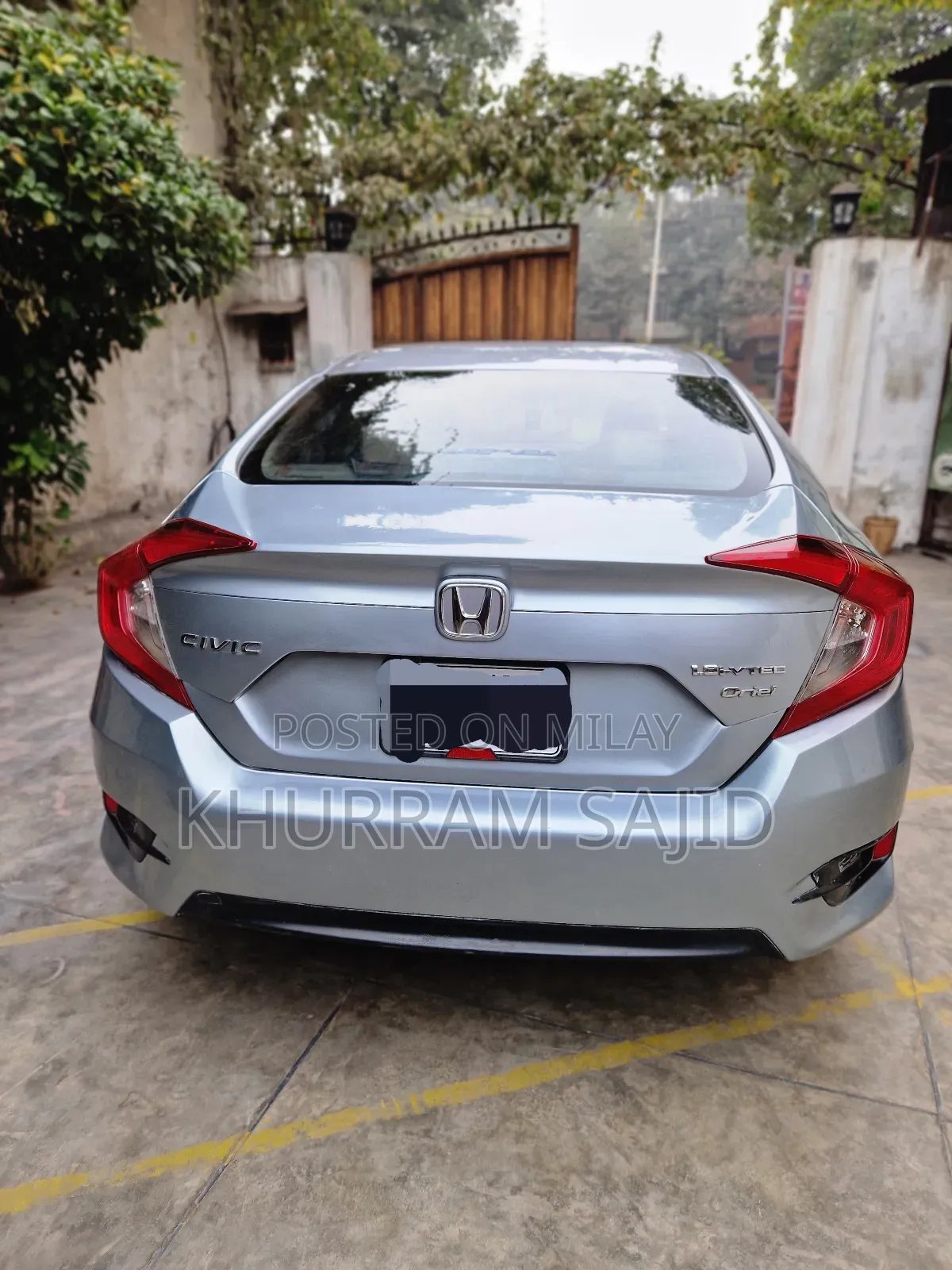 Honda Civic EX 4dr Sedan (2.0L 4cyl) 2017 Silver