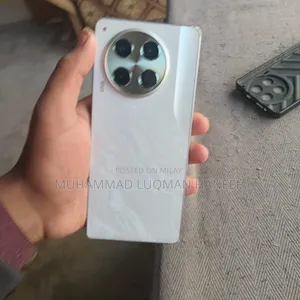 Tecno Camon 30 256 GB White