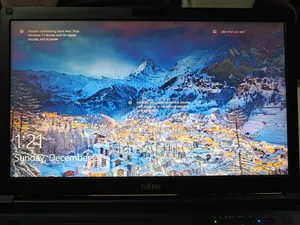 Laptop Fujitsu Lifebook E556 8GB Intel Core I5 SSD 256GB