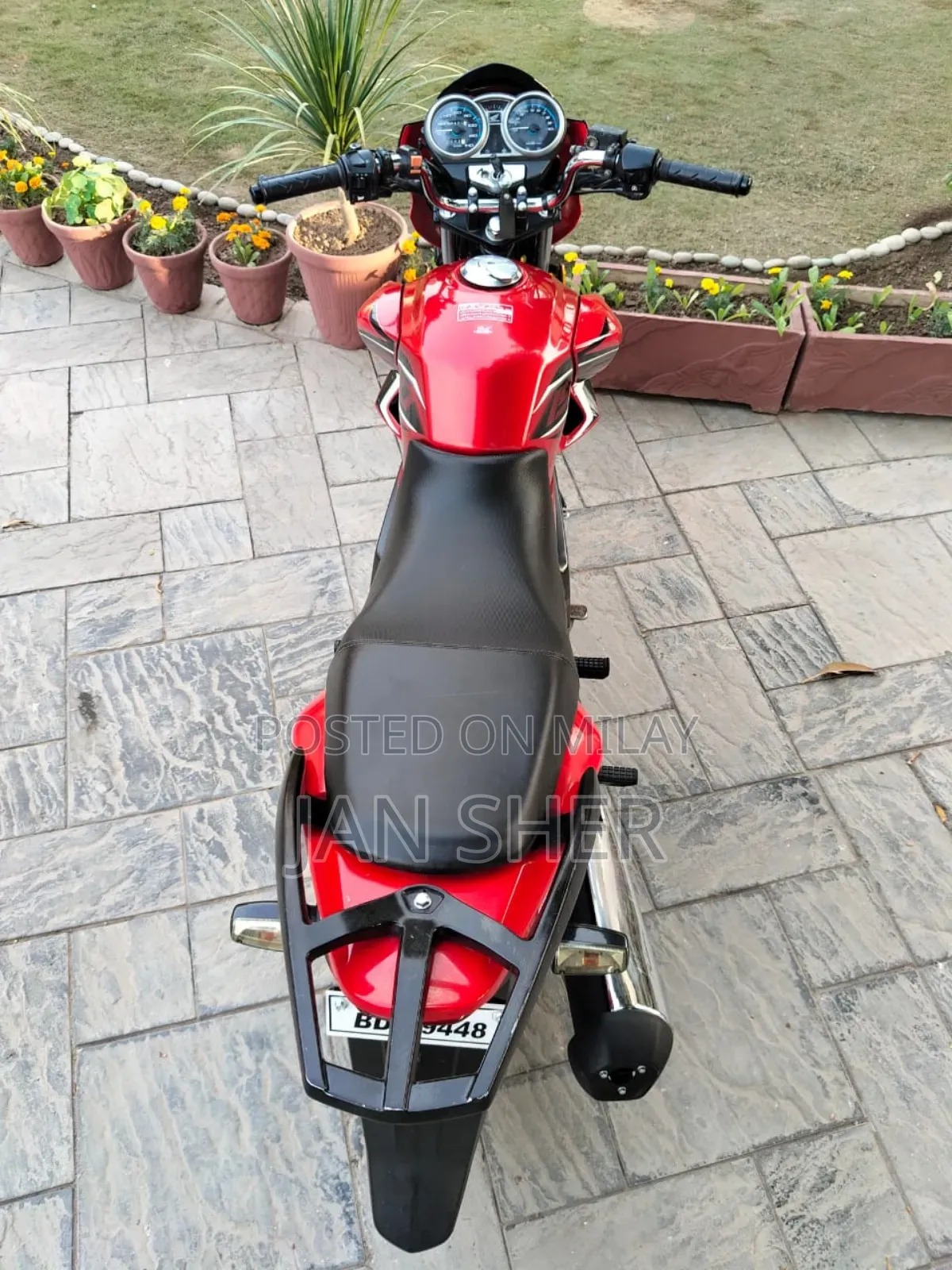 Honda CB 2020 Red