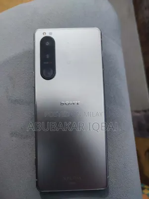 Photo - Sony Xperia 5 128 GB Gray