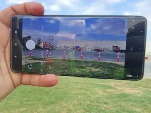 Photo - Xiaomi Redmi Note 13 Pro+ 512 GB Black