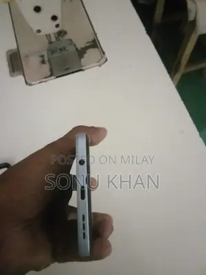 Motorola Moto G84 5G 256 GB White