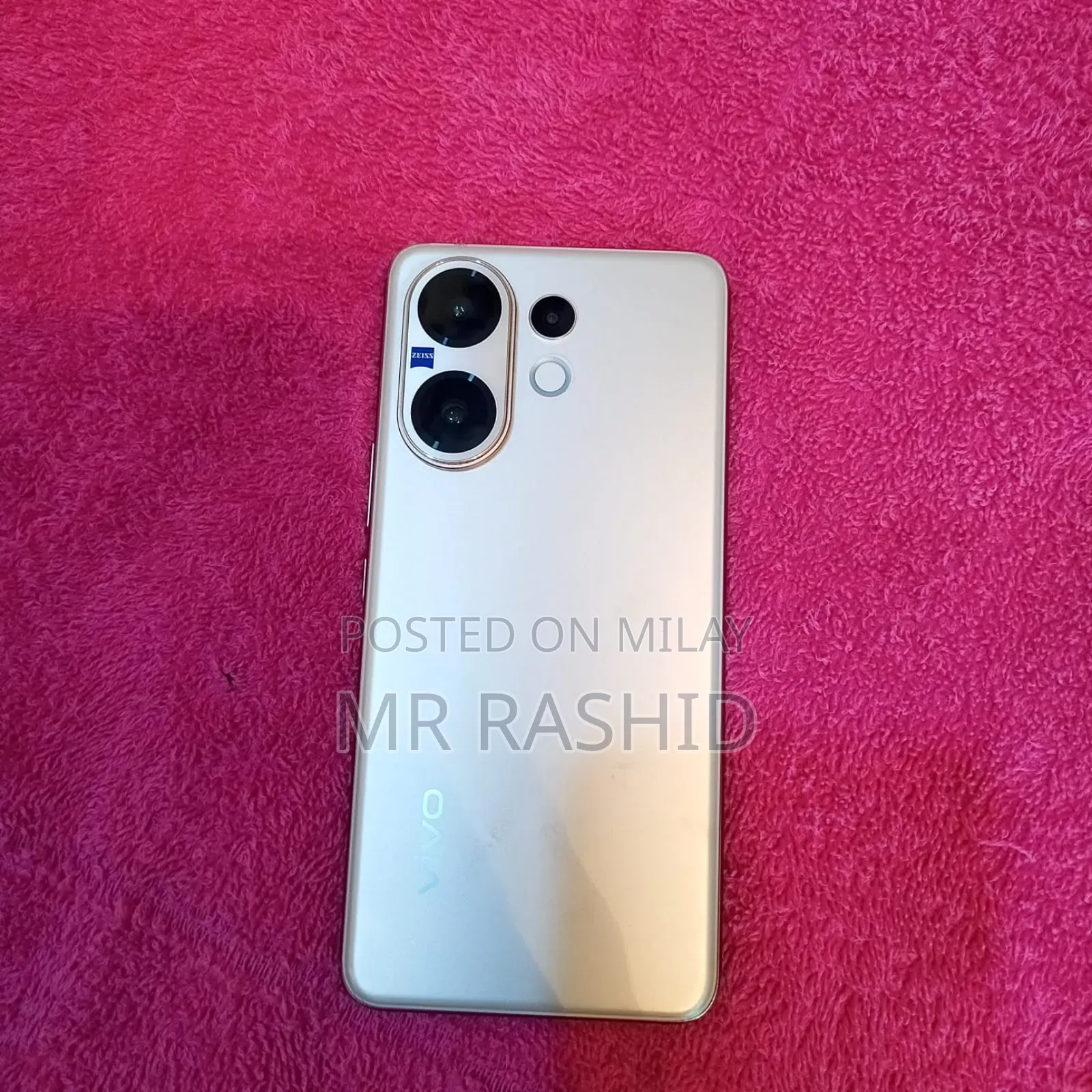 Vivo V60 512 GB Gold