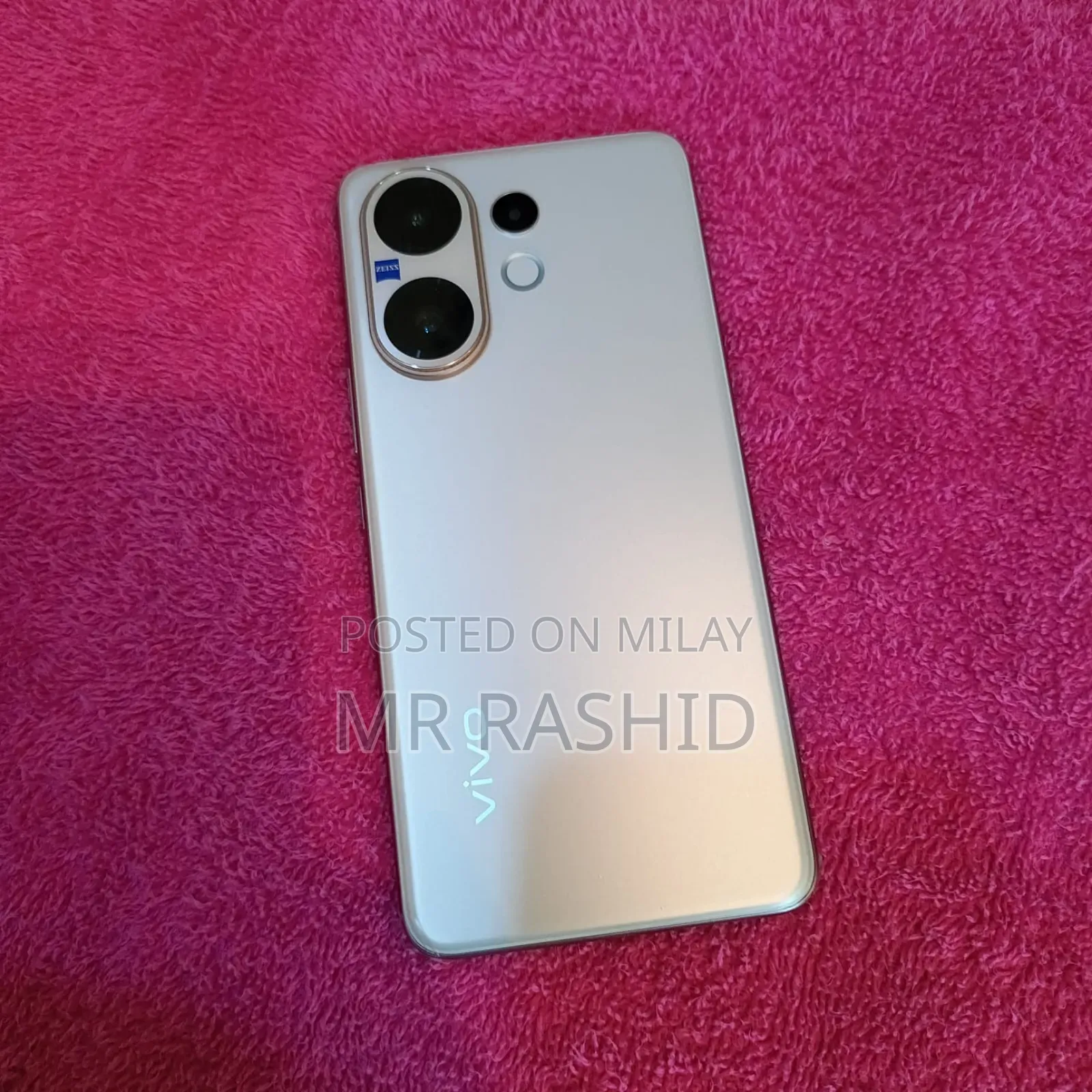 Vivo V60 512 GB Gold