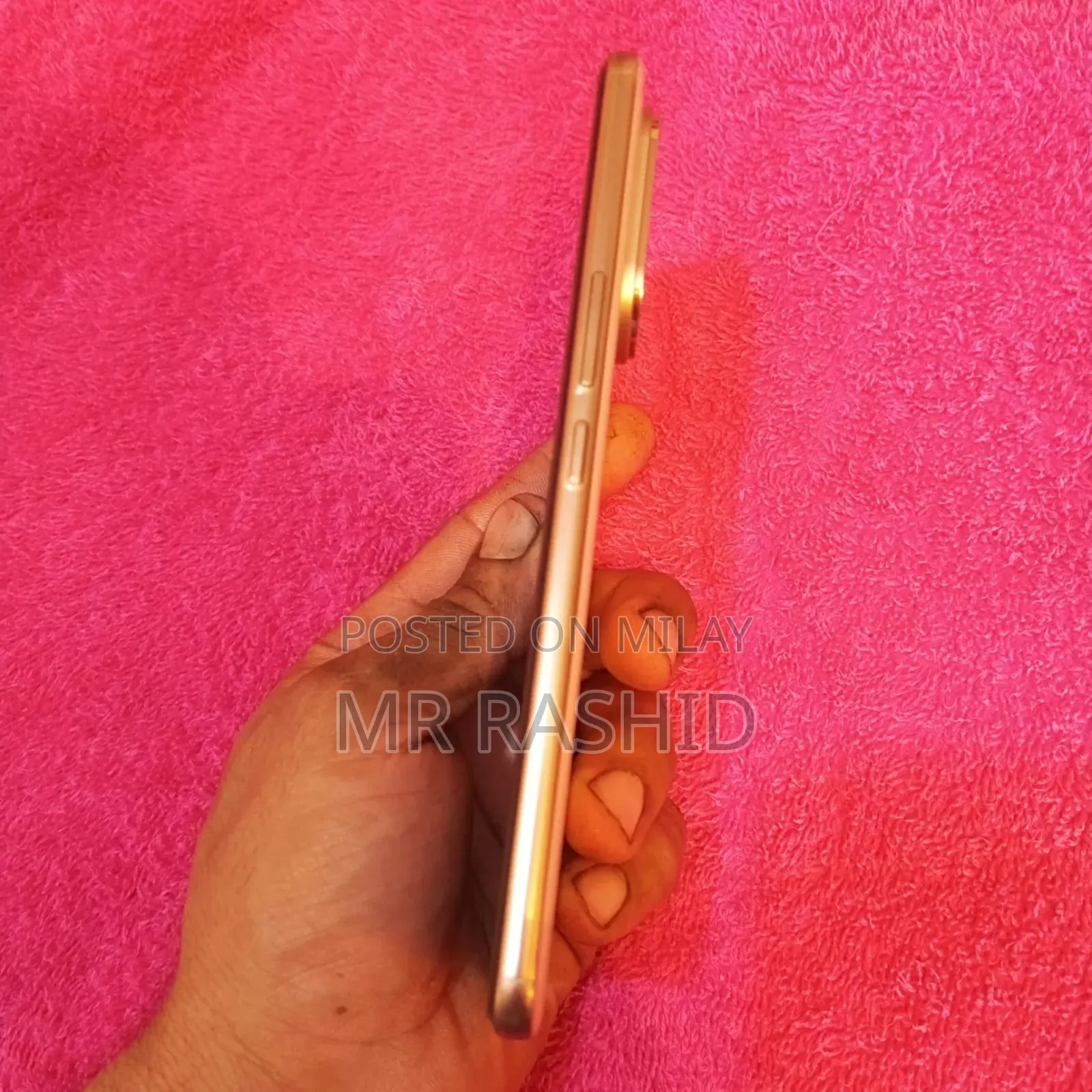 Vivo V60 512 GB Gold