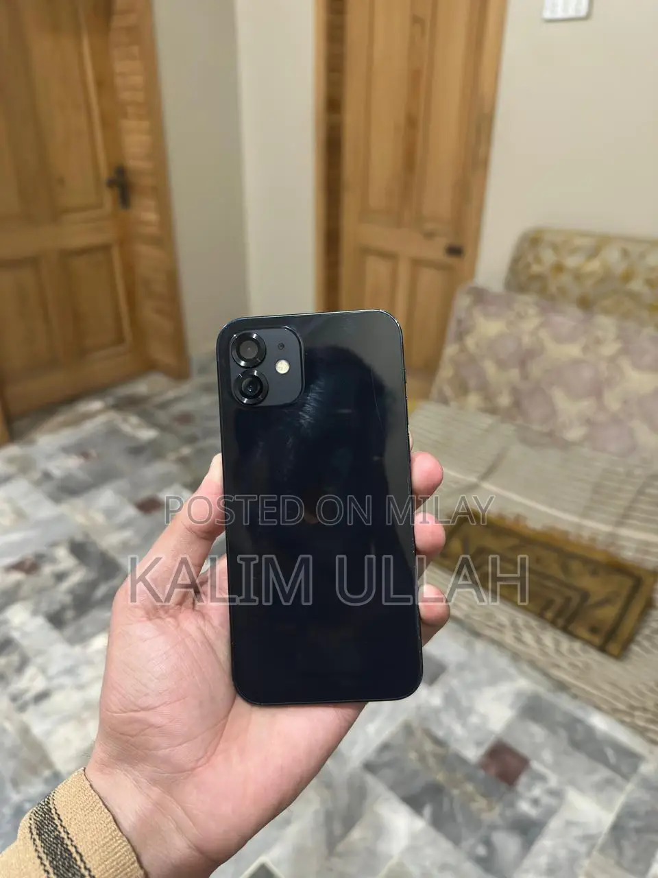 Apple iPhone 12 64 GB Black