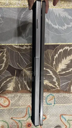 Laptop HP EliteBook 8560W 12GB Intel Core I7 HDD+SSD 750GB