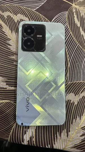 Photo - Vivo Y22 128 GB Blue