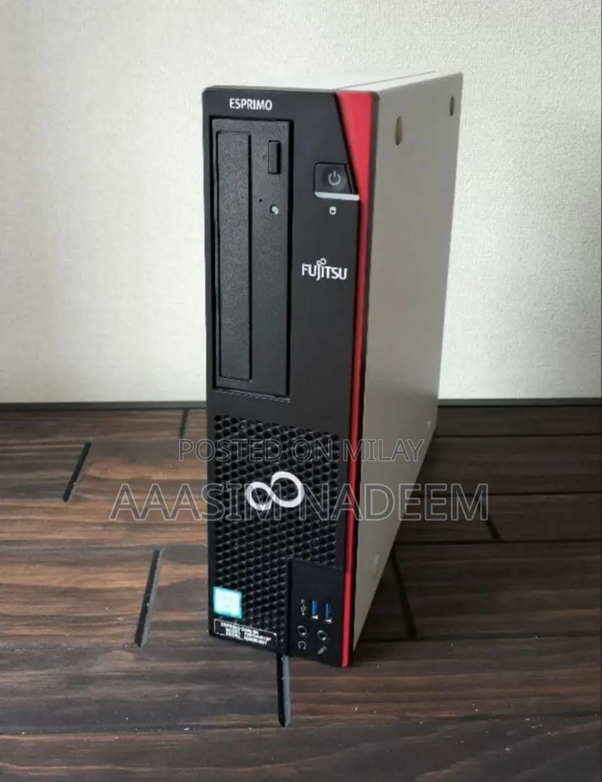 Desktop Computer Fujitsu Esprimo D738 8GB Intel Core I3 HDD 500GB