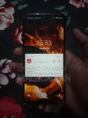 Sharp Aquos R3 128 GB Red