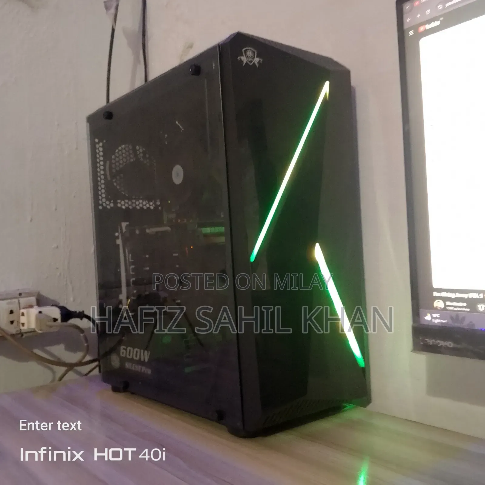 Gigabyte GA-H110MSTX-HD3-ZK 8GB Intel Core i7 SSD 128GB