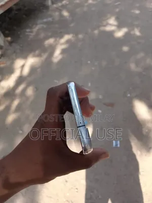 Samsung Galaxy S22 5G 128 GB White