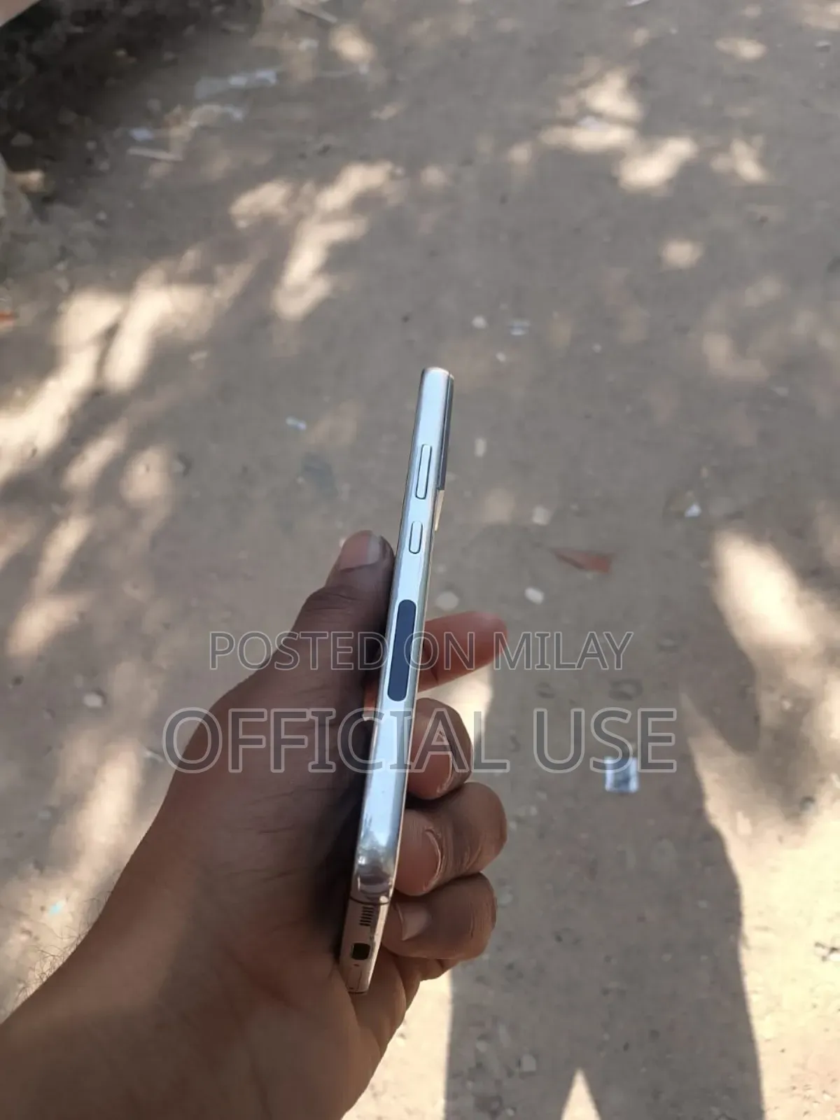 Samsung Galaxy S22 5G 128 GB White