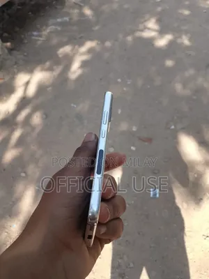 Samsung Galaxy S22 5G 128 GB White