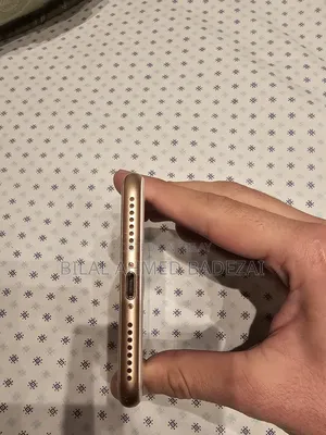 New Apple iPhone 8 Plus 64 GB Gold