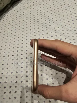 New Apple iPhone 8 Plus 64 GB Gold