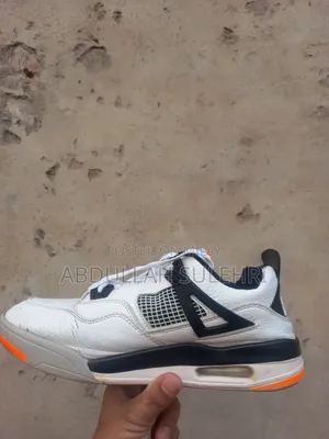 Nike Air Jordan 4 (Retro)For Sale in Used Condition