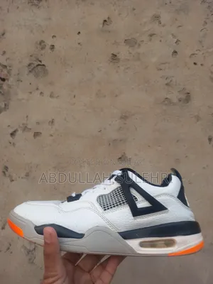 Nike Air Jordan 4 (Retro)For Sale in Used Condition