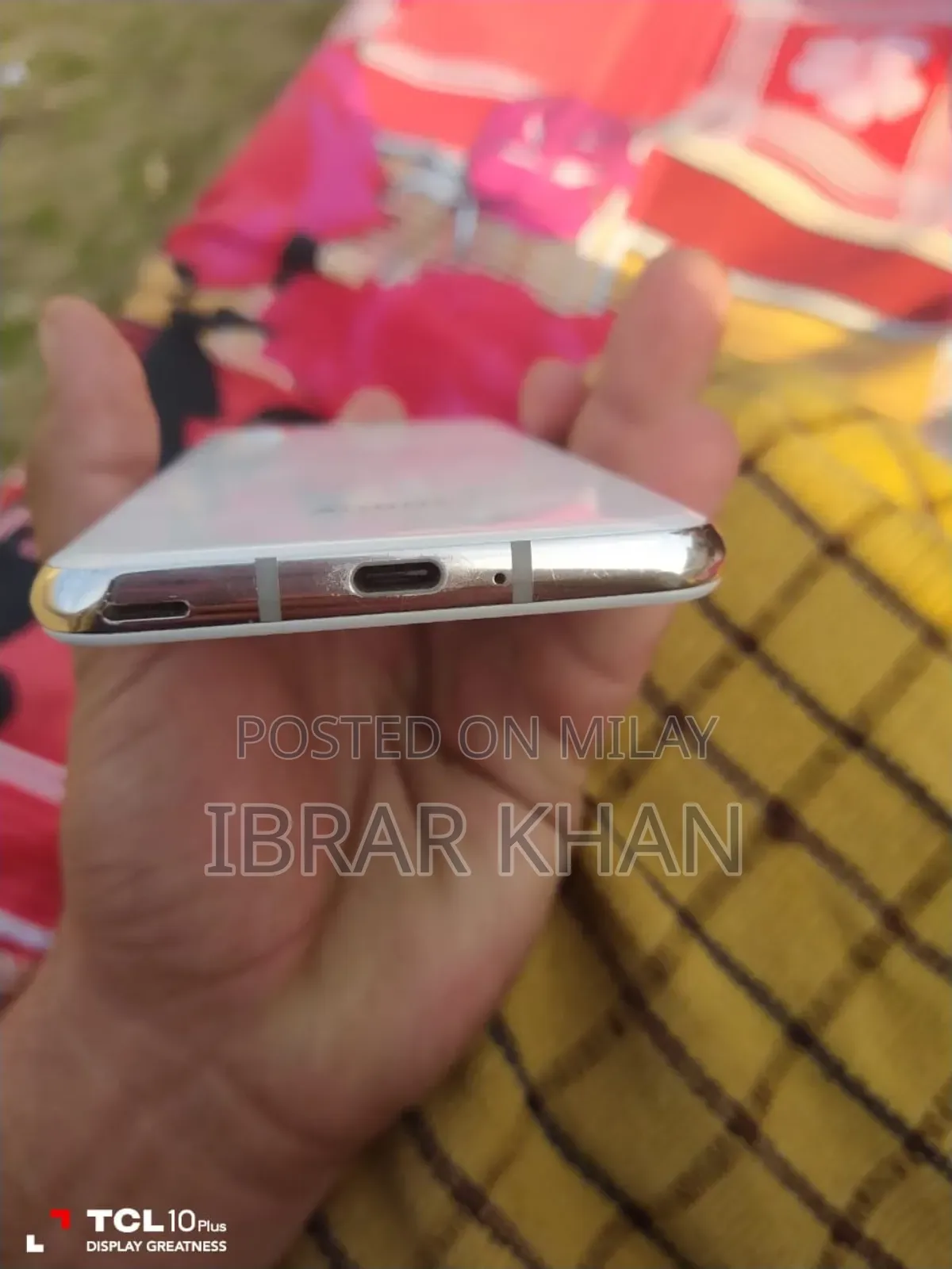 Sharp Aquos R2 64 GB White