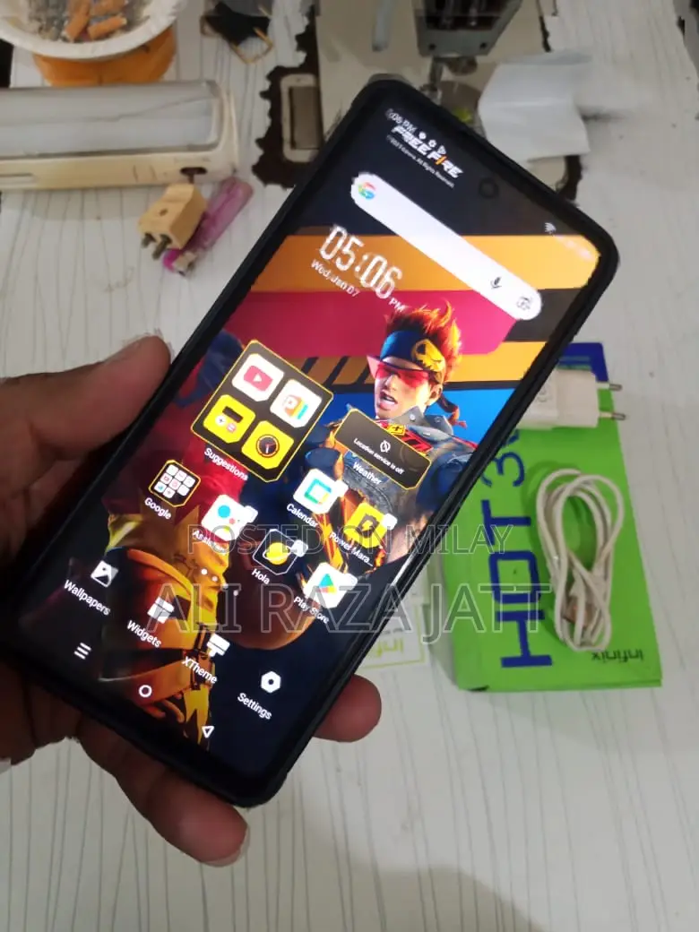 Infinix Hot 30 128 GB White