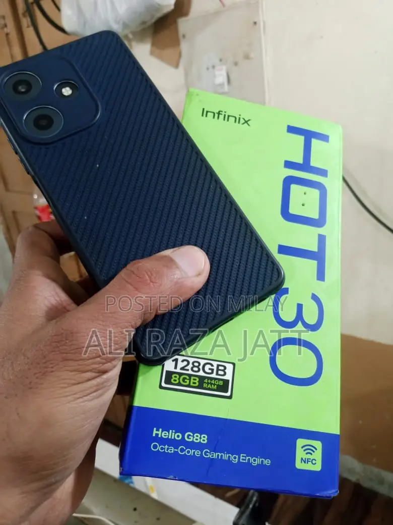 Infinix Hot 30 128 GB White