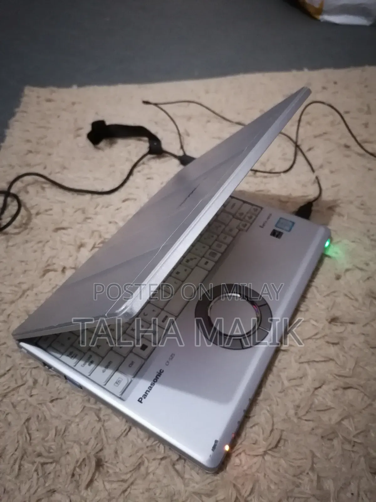 Laptop Panasonic FZ-M1 8GB Intel Core I5 SSD 128GB