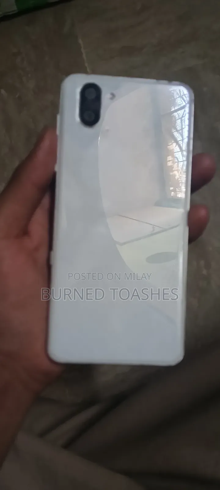 New Sharp Aquos R3 128 GB White