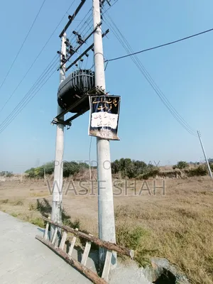 Sastay Aur Chotay Plots