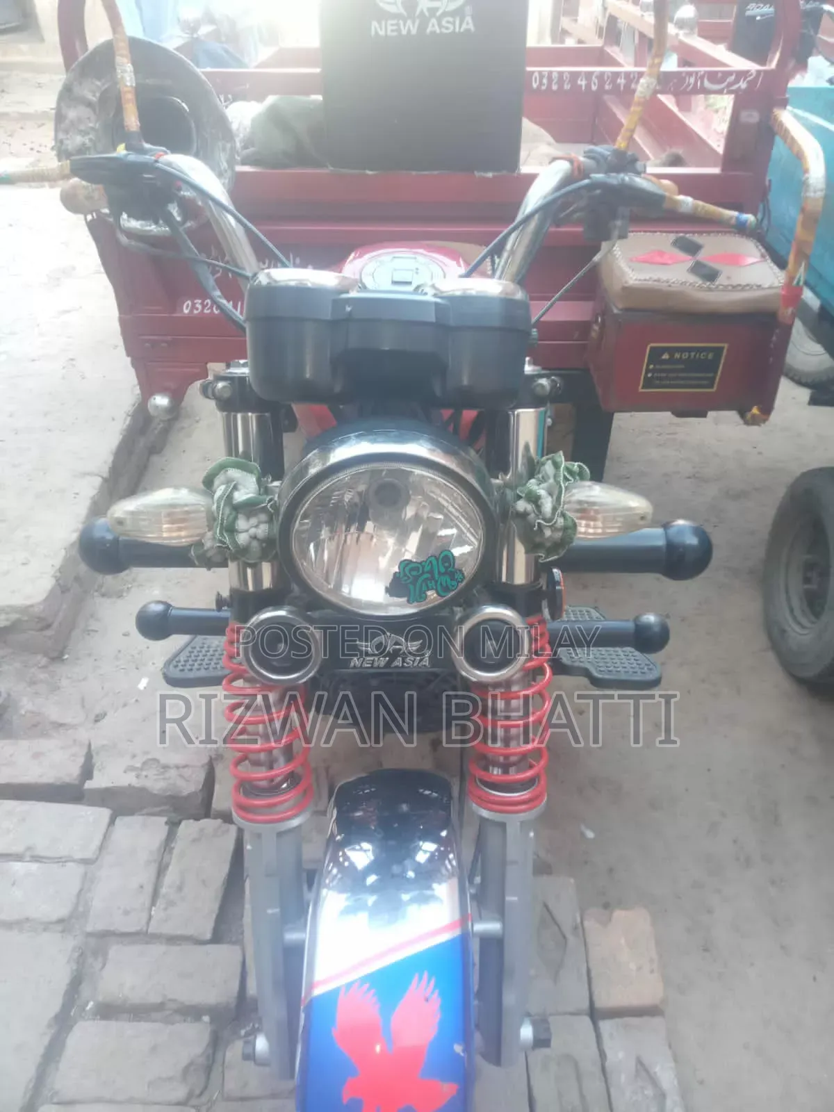 New American Ironhorse Chopper 2023 Red