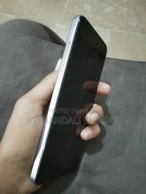 Mobile Phone 128 GB Silver