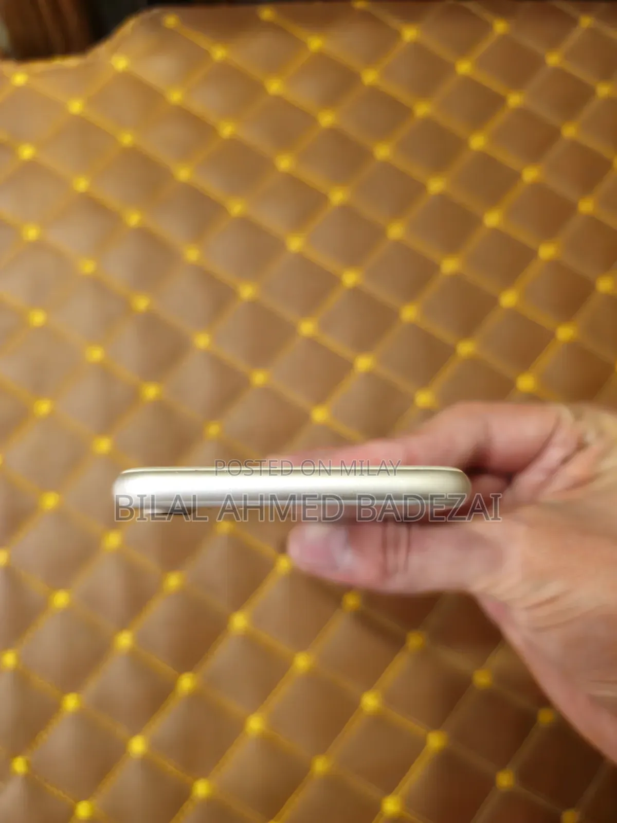 New Apple iPhone 7 32 GB Silver