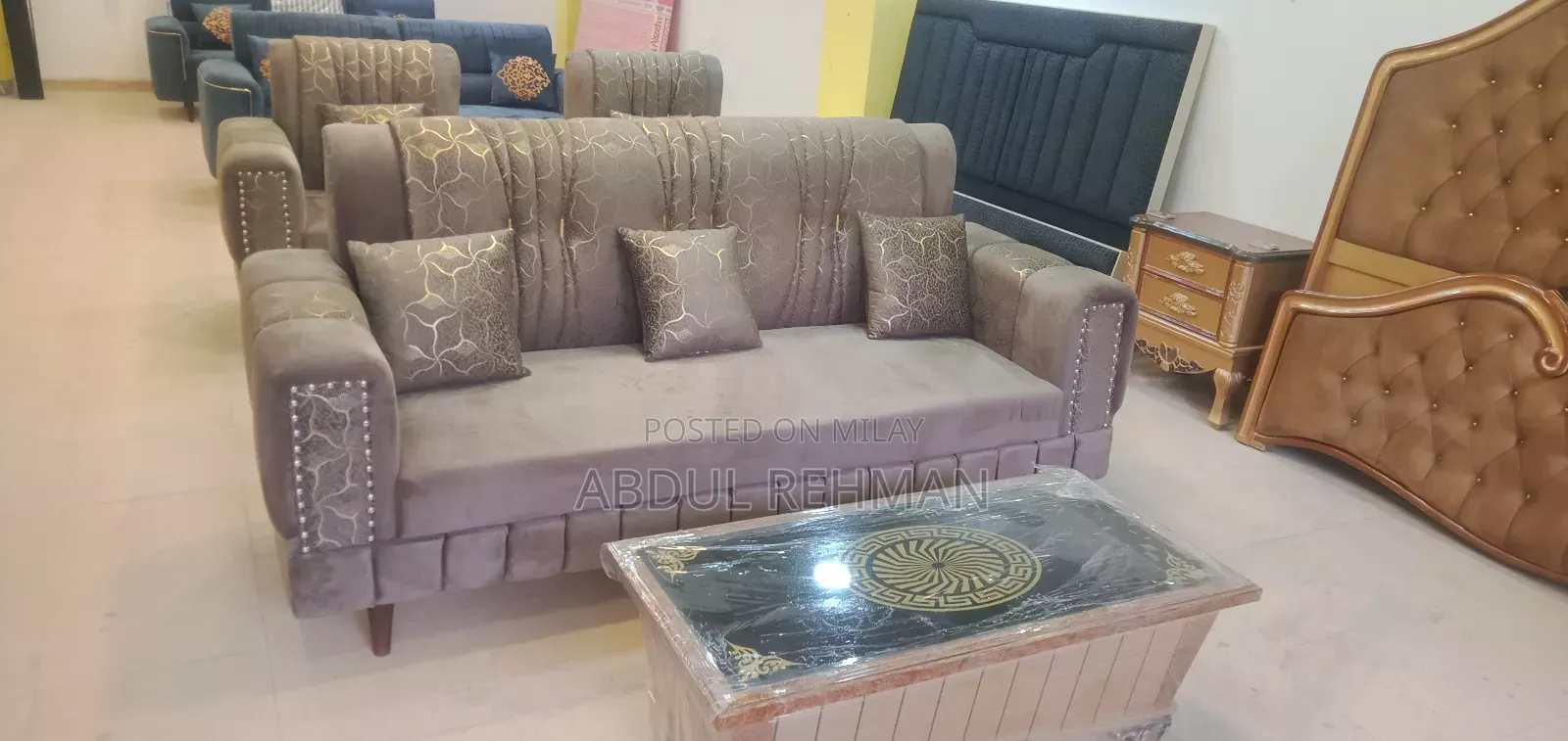 Sofa Set Available