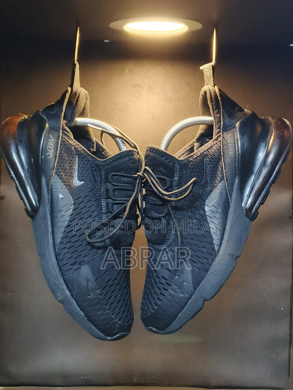 Nike Air 270 Snakers