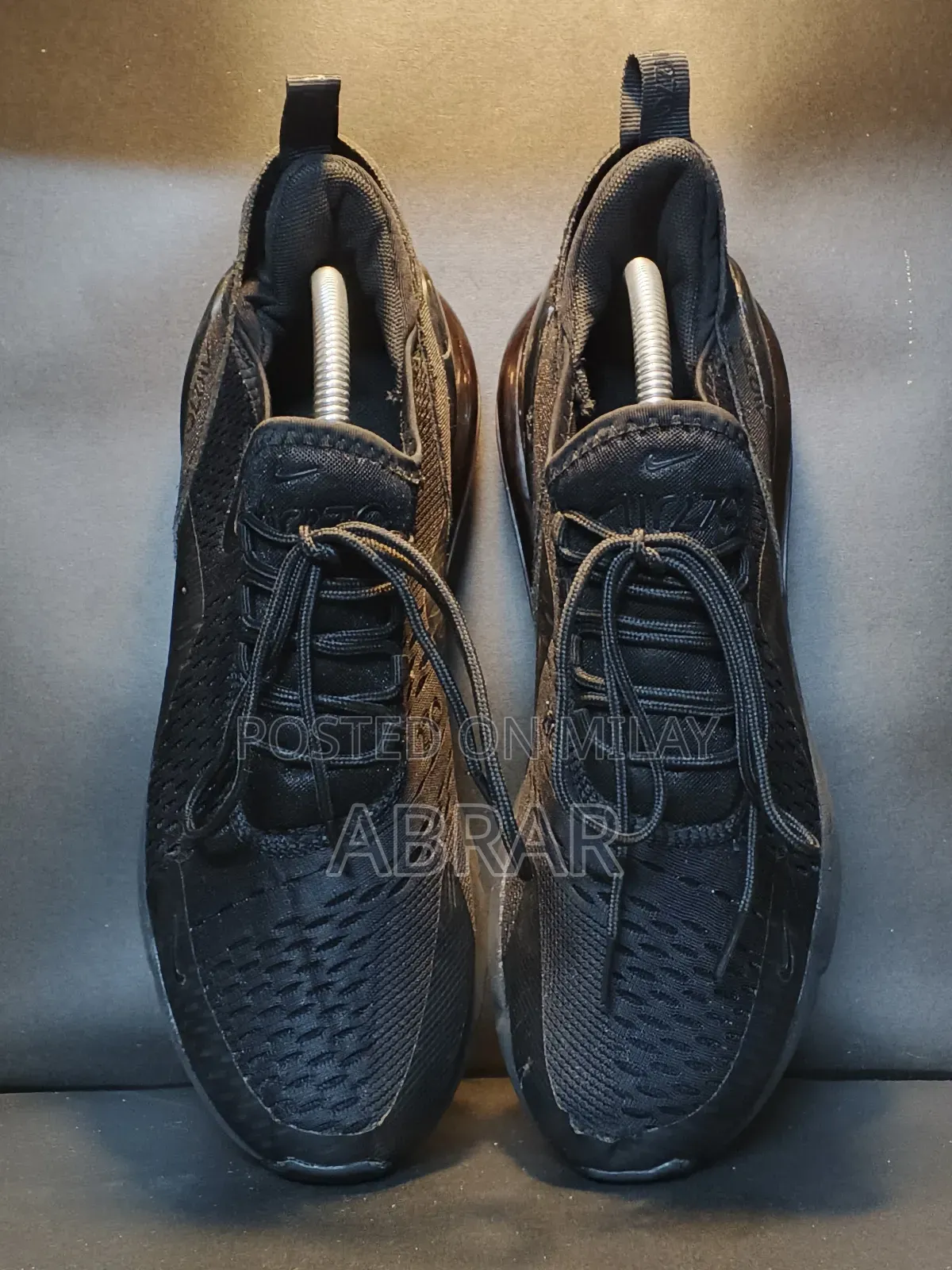 Nike Air 270 Snakers