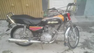 Honda XL 125 1988 Red