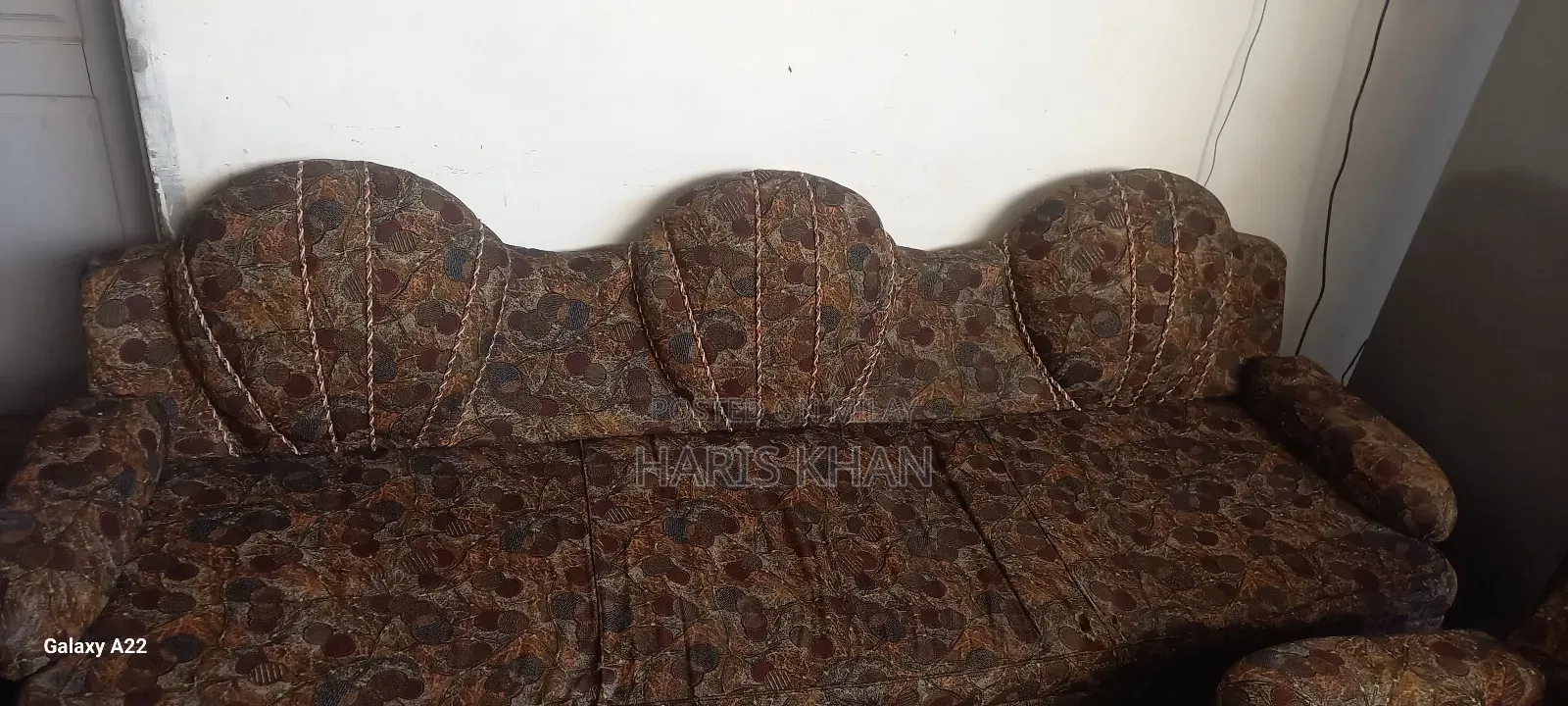 This Sofa Is in Very Good Condition and Is Very Nice.