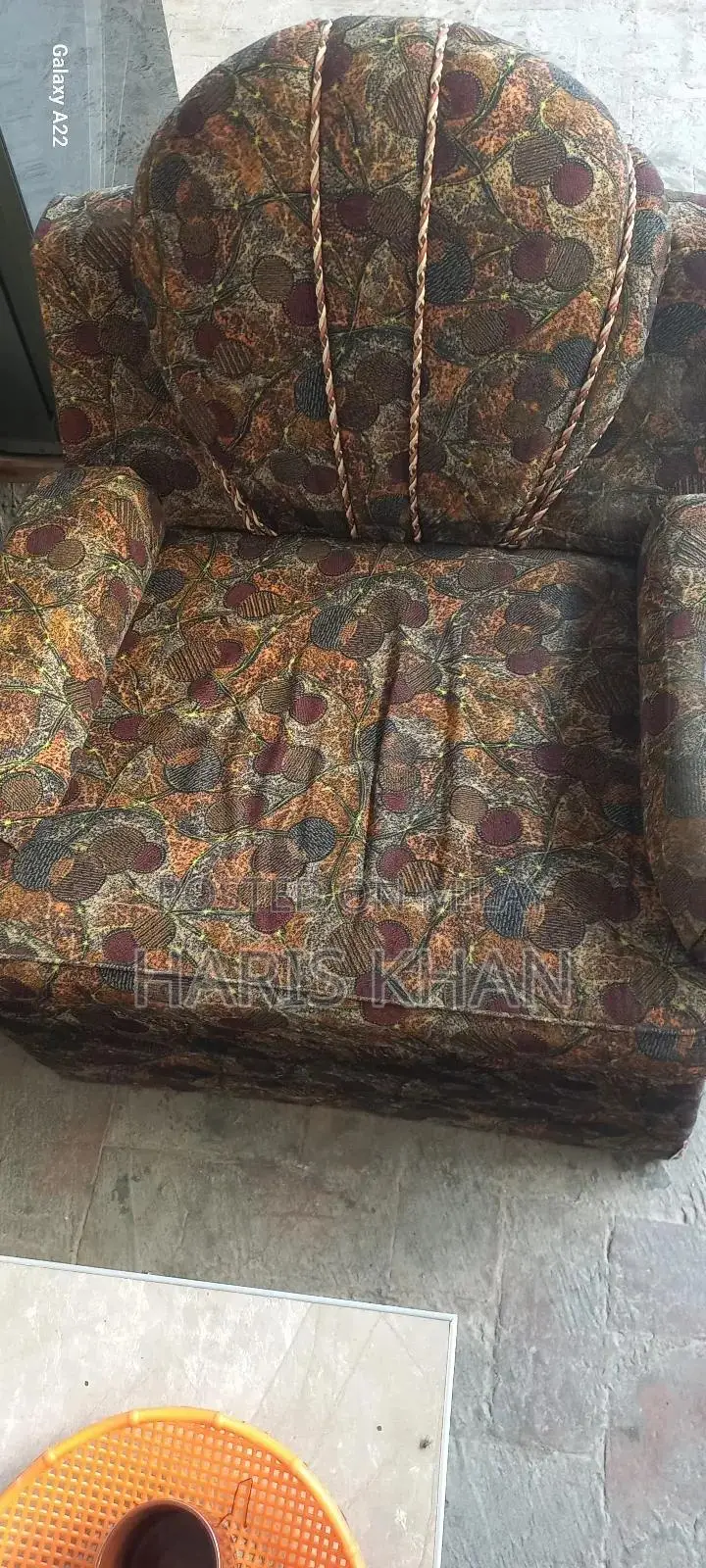 This Sofa Is in Very Good Condition and Is Very Nice.