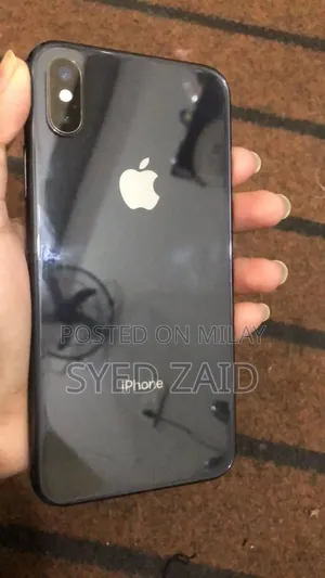 New Apple iPhone X 64 GB Black