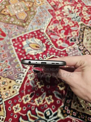 New Nokia G300 64 GB Bronze