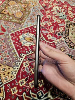 New Nokia G300 64 GB Bronze