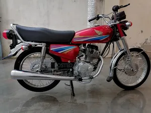 New Honda CB 2009 Red