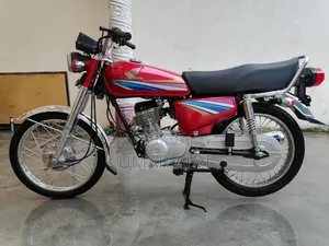 New Honda CB 2009 Red