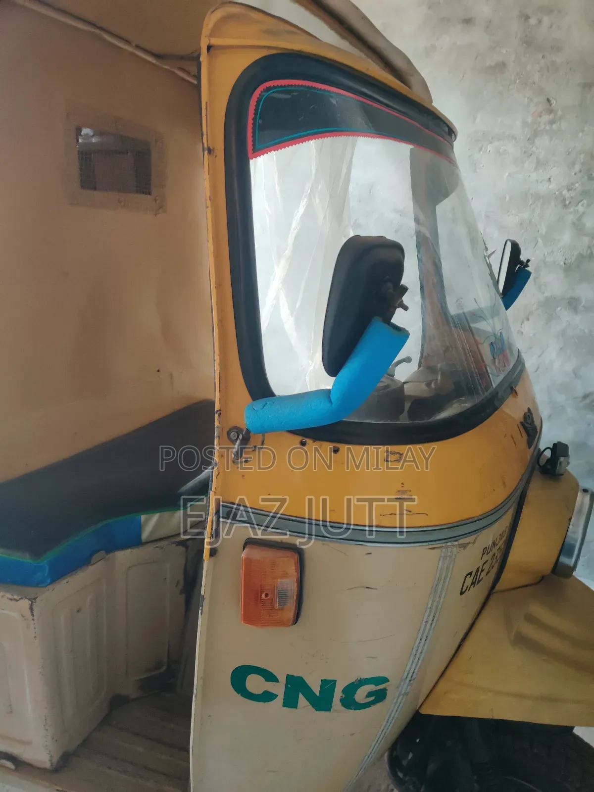 Motorcycle 2023 Yellow