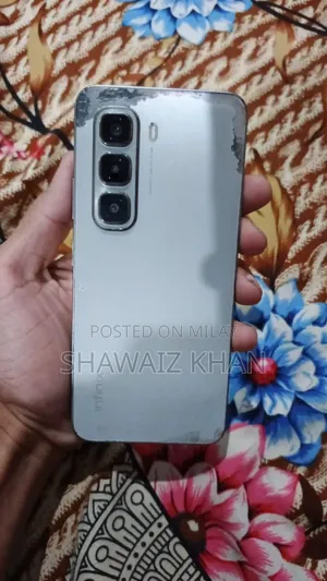 Infinix Hot 50 Pro 256 GB Silver
