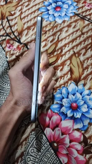 Infinix Hot 50 Pro 256 GB Silver