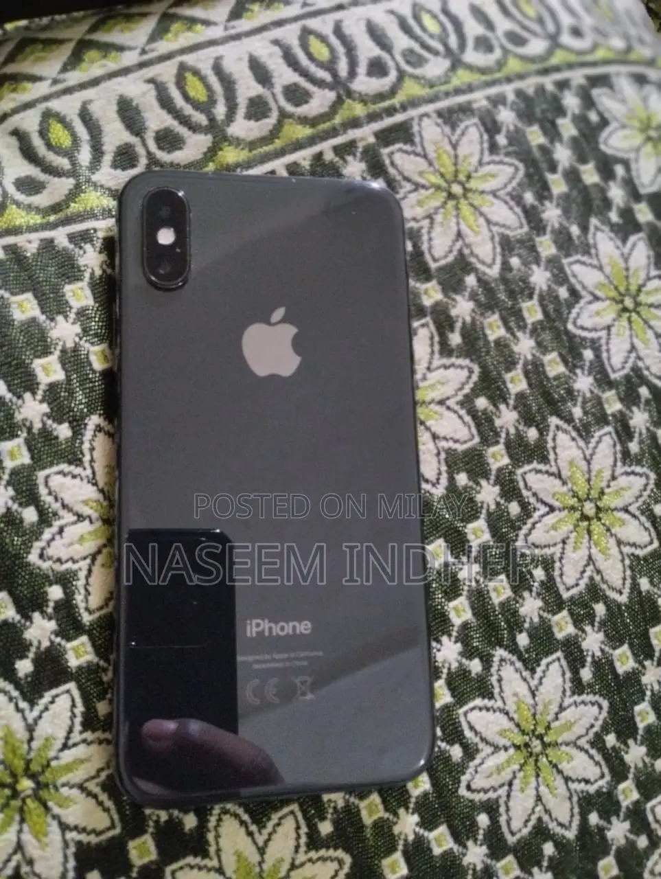 Apple iPhone XS 64 GB Black