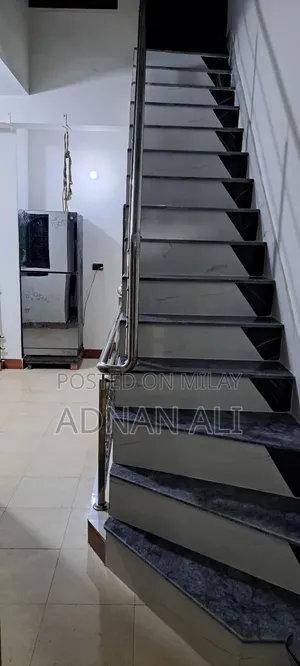 Furnished 3bdrm House in Lahore for sale