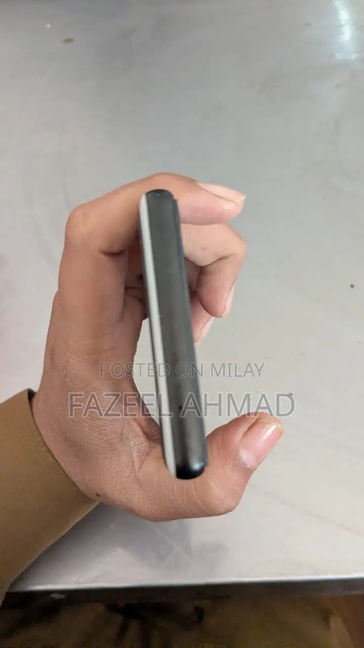 Google Pixel 6a 128 GB White